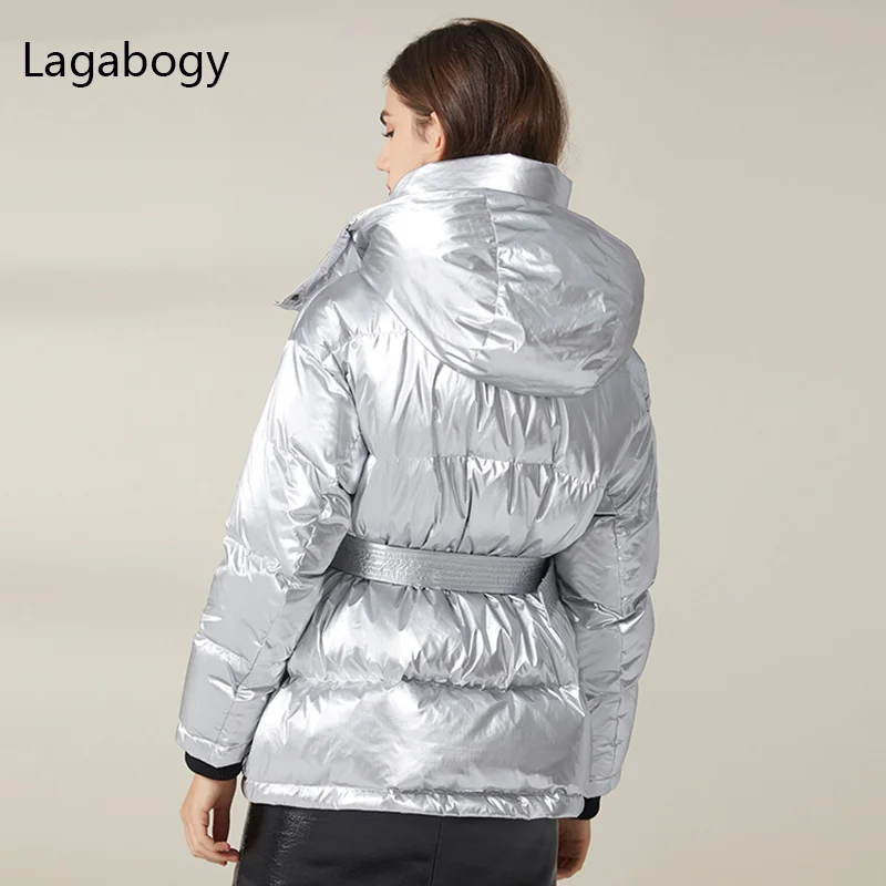 Women White 2023 90% Winter Duck Glossy Down Coat Short Warm Loose Parkas Female Hooded Waterproof Puffer Jacket Belt
Women White 2023 90% Winter Duck Glossy Down Coat Short Warm Loose Parkas Female Hooded Waterproof Puffer Jacket Belt