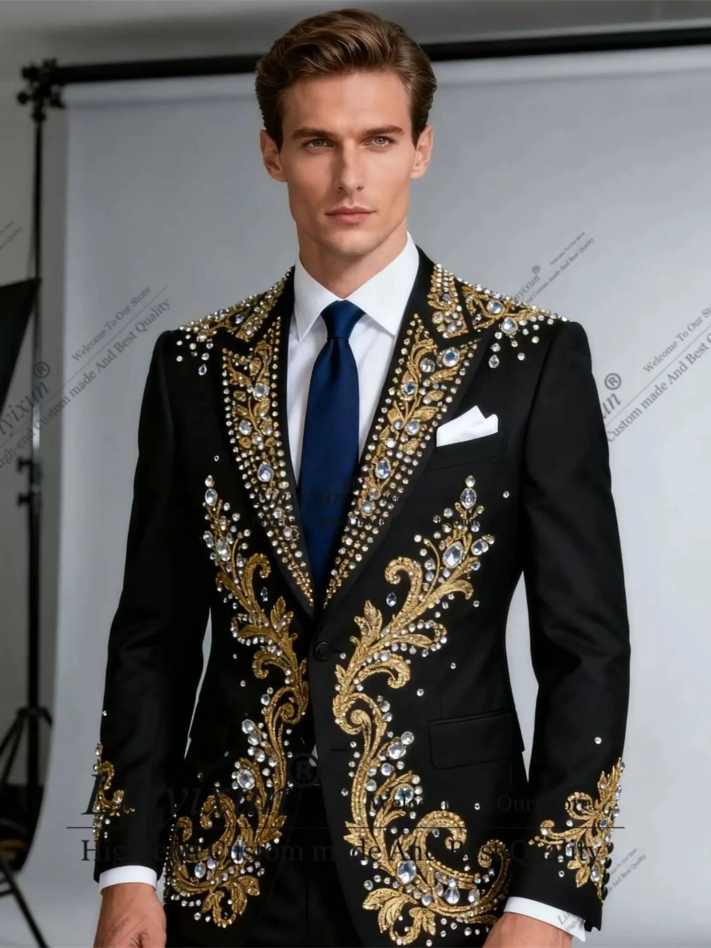 Gorgeous embroidery Diamond Men Suits Customized Slim Fit Wedding Tuxedos 2 Pieces Sets Groom Male Blazers Birthday Ropa hombre
Gorgeous embroidery Diamond Men Suits Customized Slim Fit Wedding Tuxedos 2 Pieces Sets Groom Male Blazers Birthday Ropa hombre