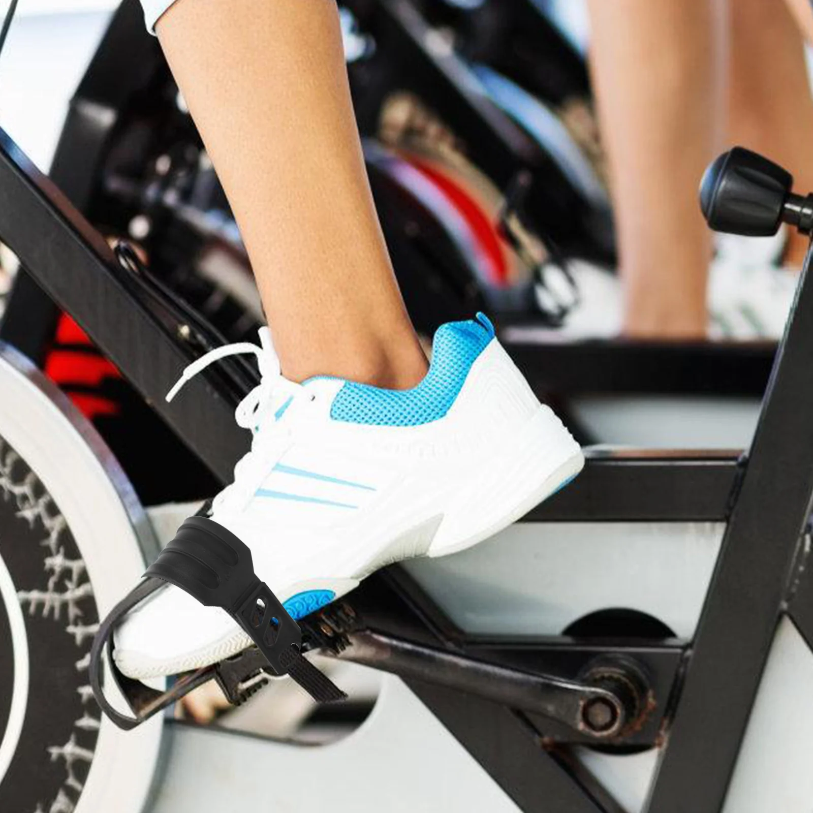 1Pair Antislipping Footrest Straps Adjustable Bike Pedal Belts for Exercise Bikes and Training Pedals Bike Pedal Straps
1Pair Antislipping Footrest Straps Adjustable Bike Pedal Belts for Exercise Bikes and Training Pedals Bike Pedal Straps