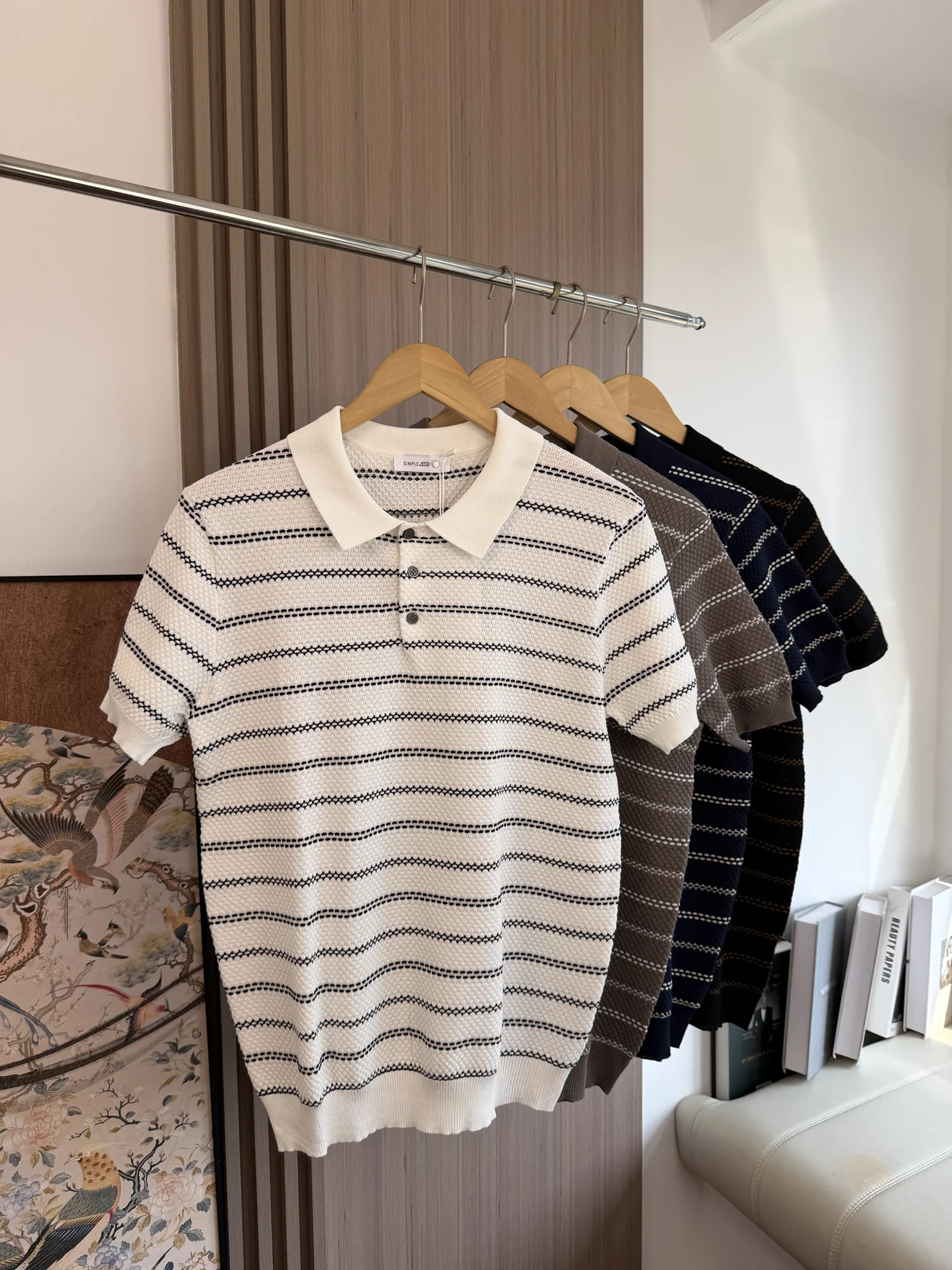 Comfortable Knitted Short Sleeve Shirt Men's Casual Fashion Summer Stripe Texture Design Breathable Skin-Friendly
Comfortable Knitted Short Sleeve Shirt Men's Casual Fashion Summer Stripe Texture Design Breathable Skin-Friendly