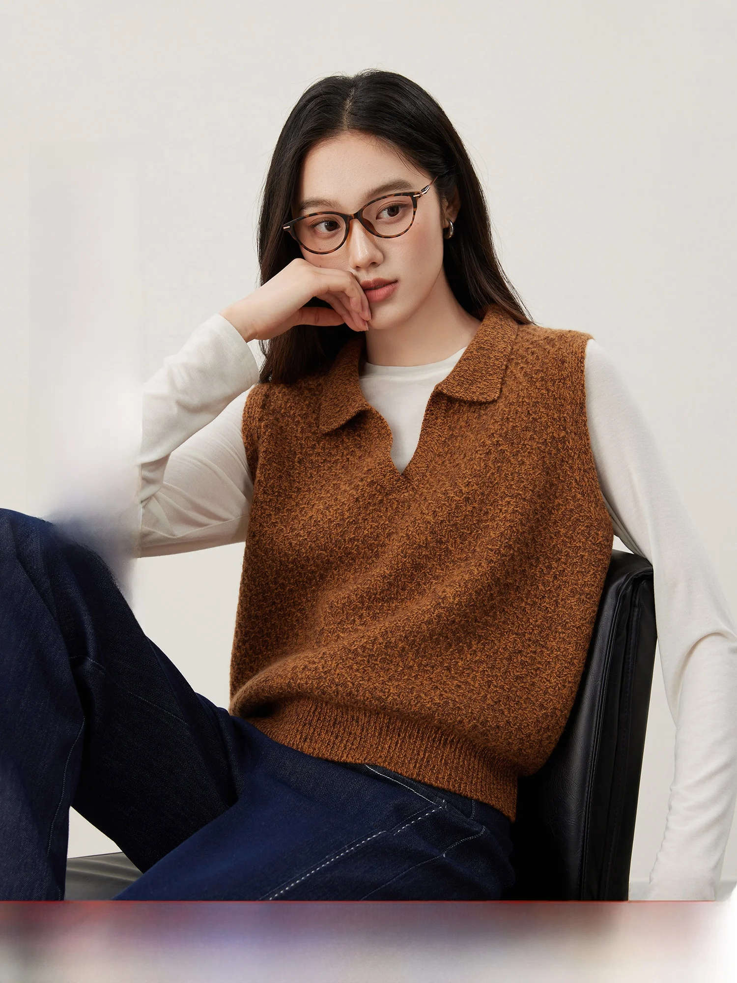 Женский вязаный шерстяной жилет Ele, двухцветный, крупной вязки, 100% чистая шерсть, универсальный топ для осени
Женский вязаный шерстяной жилет Ele, двухцветный, крупной вязки, 100% чистая шерсть, универсальный топ для осени