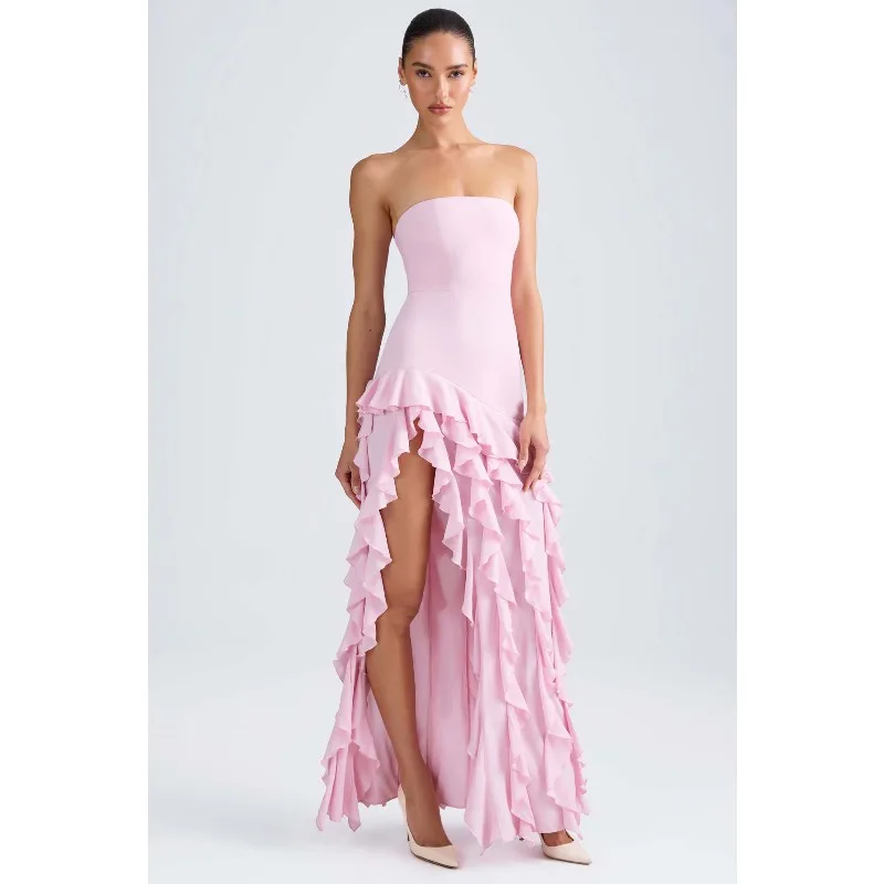 This Summer Cross-border Bestseller Europe America Sexy Strapless Slimming Evening Dress with Black Fungus Edges and Side Slits
This Summer Cross-border Bestseller Europe America Sexy Strapless Slimming Evening Dress with Black Fungus Edges and Side Slits