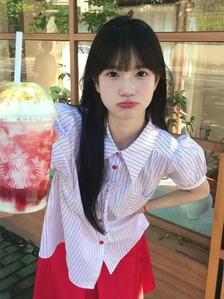 Y2k Aesthetic Red Stripe Casual Pocket Women Blouse Vintage Single Breasted Bow Blusas Preppy Style Turn Down Collar Grunge Tops
Y2k Aesthetic Red Stripe Casual Pocket Women Blouse Vintage Single Breasted Bow Blusas Preppy Style Turn Down Collar Grunge Tops