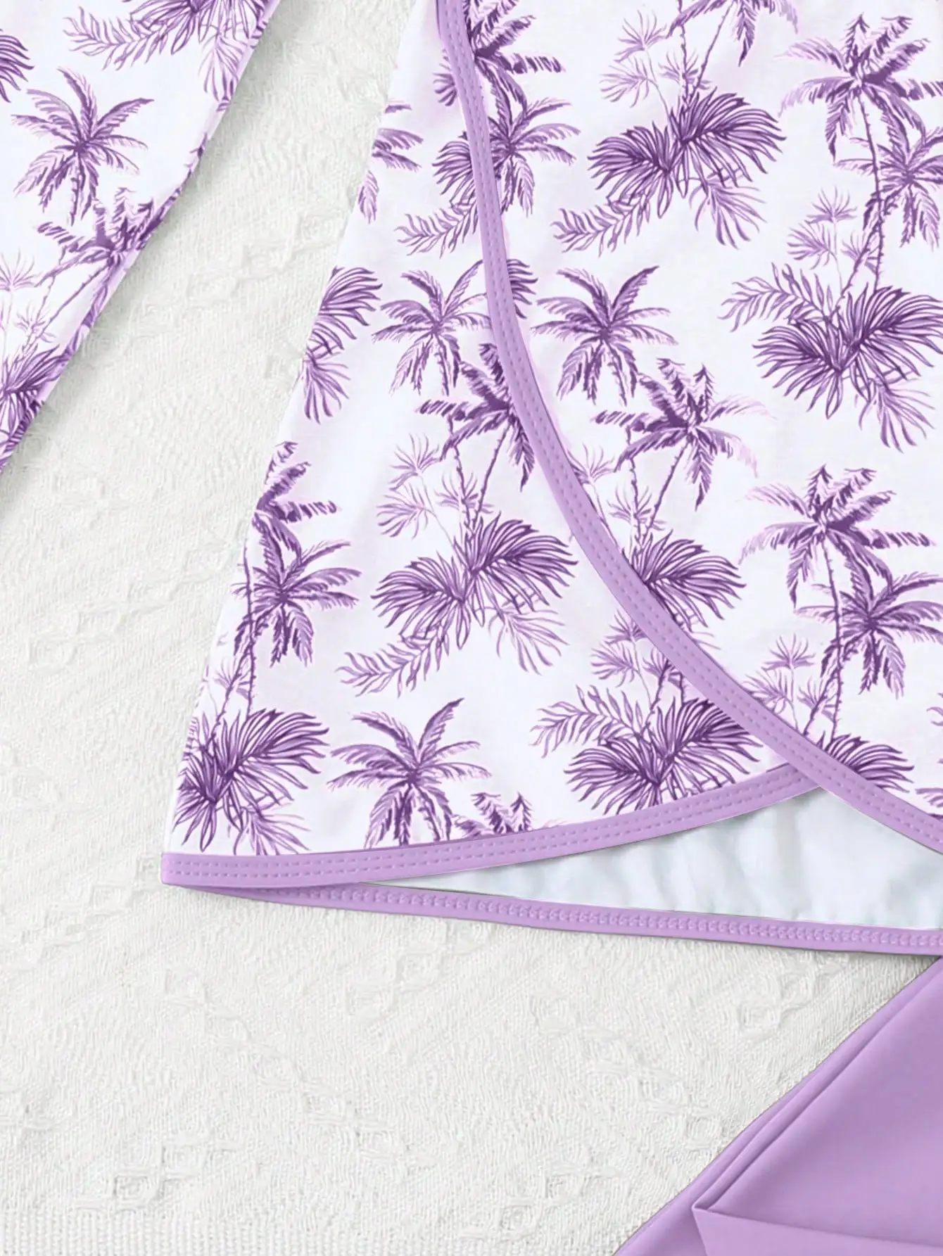 Purple Palm Print Long Sleeve Rash Guard Set With Zipper And Leggings For Women
Purple Palm Print Long Sleeve Rash Guard Set With Zipper And Leggings For Women