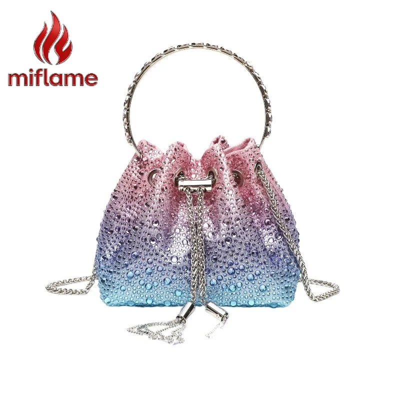 Bucket Bag with Rhinestone Tassel Gradient Star for Women's Shoulder Crossbody Handbag Evening Party Wedding Banquet
Bucket Bag with Rhinestone Tassel Gradient Star for Women's Shoulder Crossbody Handbag Evening Party Wedding Banquet