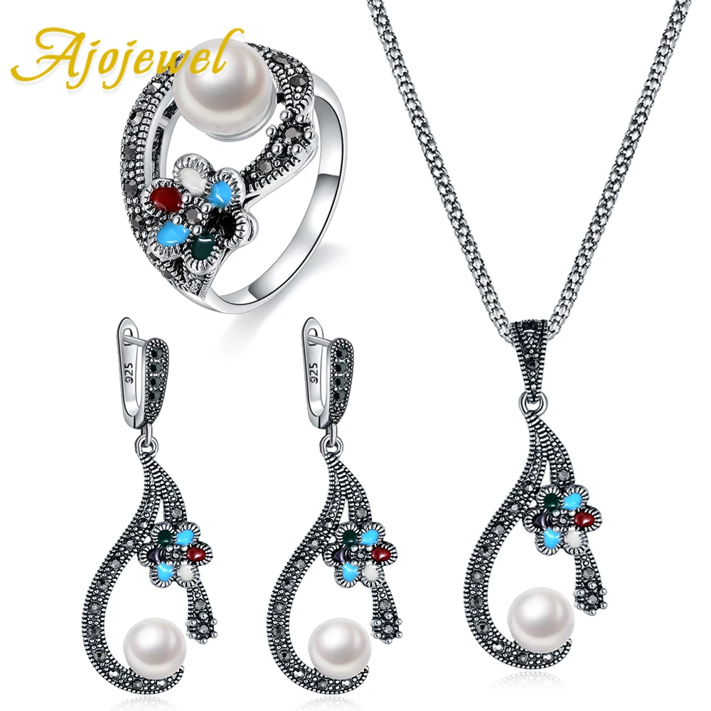 Ajojewel Elegant Vintage Jewelry With Pearls Set Colorful Enamel Flower Earring Necklace And Ring With Black Rhinestones
Ajojewel Elegant Vintage Jewelry With Pearls Set Colorful Enamel Flower Earring Necklace And Ring With Black Rhinestones