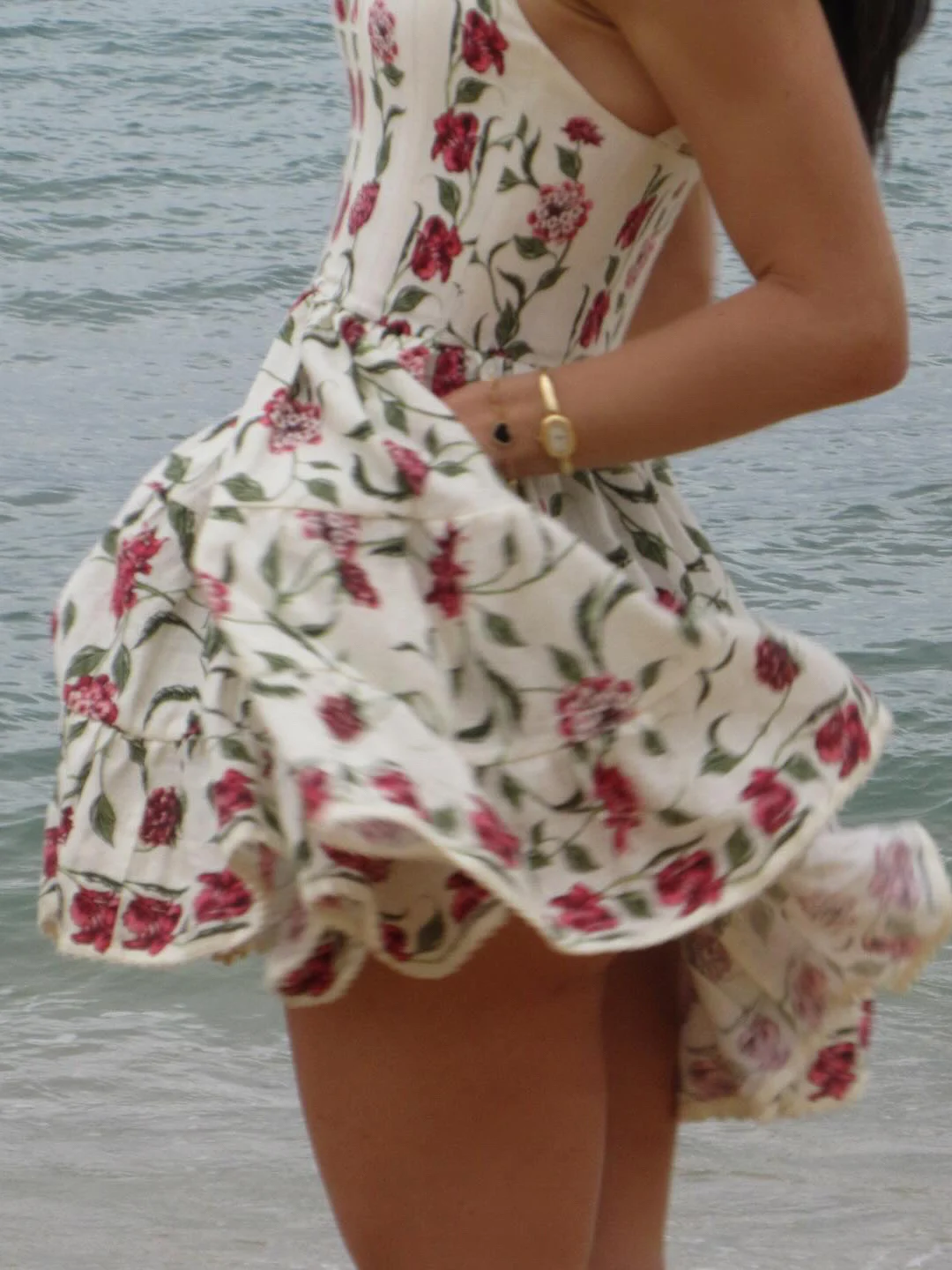 Early Spring 2026 Women Beaded Tank Dress Red Floral Print Square Collar Sleeveless High Waist Holiday Style Linen Mini Robe
Early Spring 2026 Women Beaded Tank Dress Red Floral Print Square Collar Sleeveless High Waist Holiday Style Linen Mini Robe