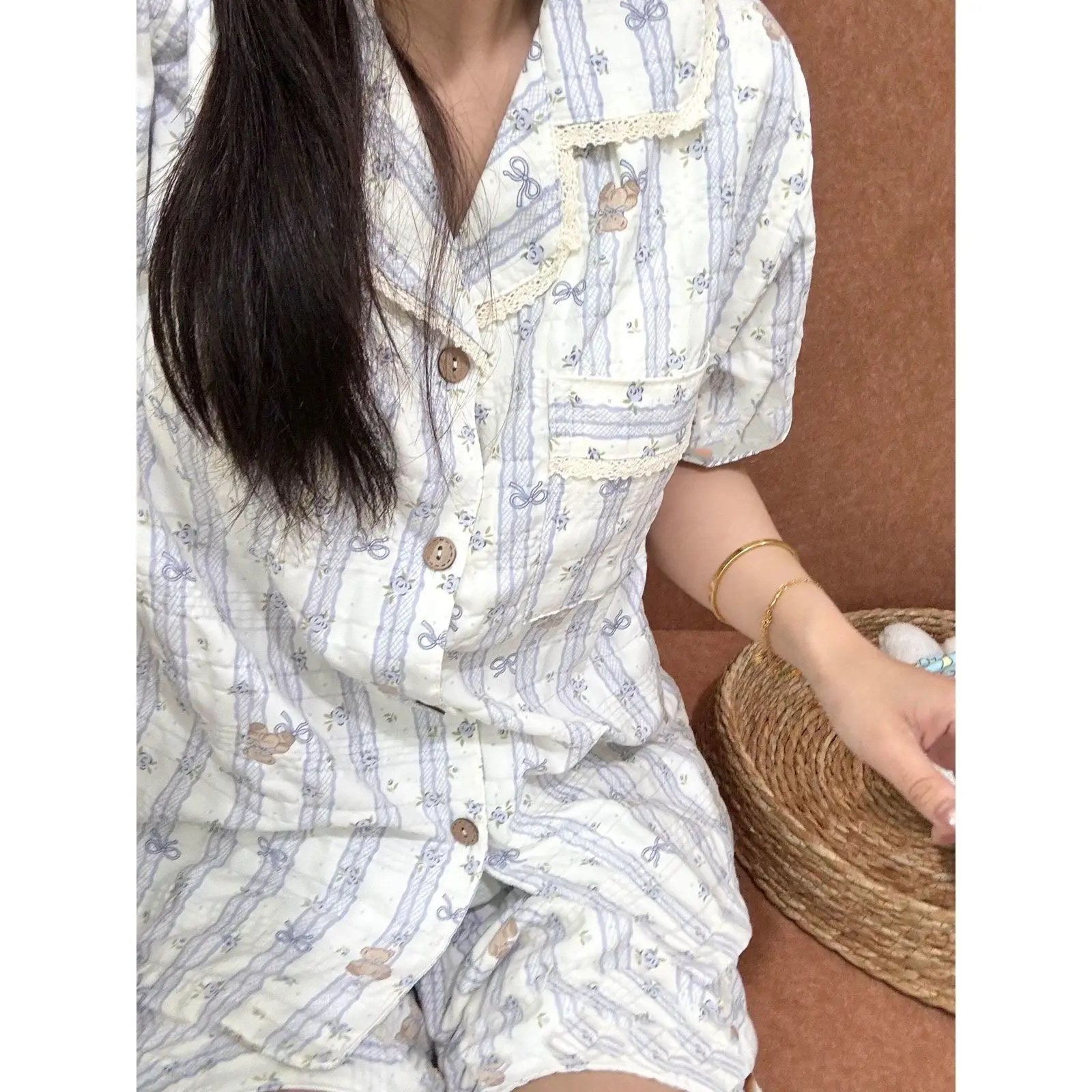 Sweet Korean Style Women's Cotton Sleepwear Lace Trim Soft Cloud Pattern Home Clothes Short Sleeve Mid-Length Casual Leisure
Sweet Korean Style Women's Cotton Sleepwear Lace Trim Soft Cloud Pattern Home Clothes Short Sleeve Mid-Length Casual Leisure