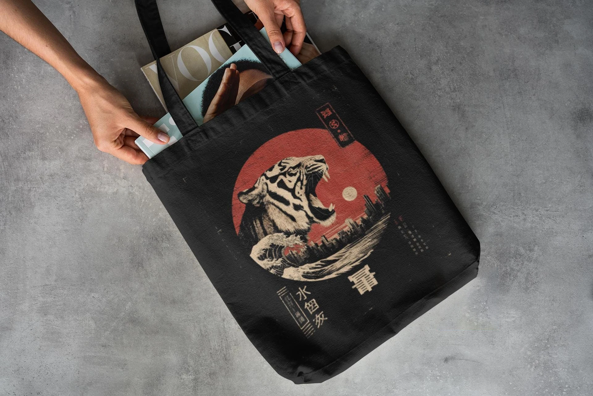 Japanese Retro Tiger Canvas Tote Bag, Ukiyo-e Style Print Eco-Friendly Reusable Shoulder Bag for Daily Shopping
Japanese Retro Tiger Canvas Tote Bag, Ukiyo-e Style Print Eco-Friendly Reusable Shoulder Bag for Daily Shopping