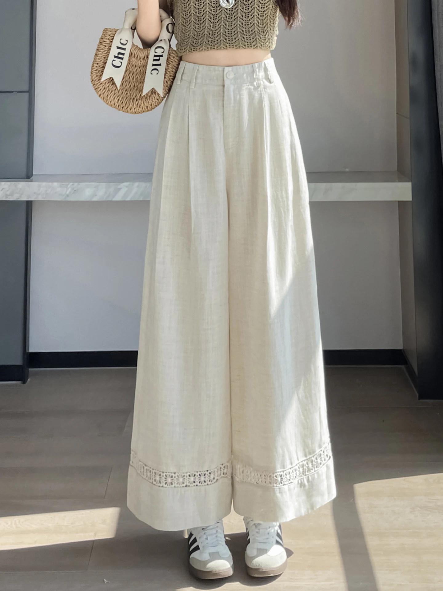 Women's Summer New Style Thin Ice Silk Hollow out Wide Leg Pants Lace Trim Cotton Linen Casual Straight High Waist Trousers
Women's Summer New Style Thin Ice Silk Hollow out Wide Leg Pants Lace Trim Cotton Linen Casual Straight High Waist Trousers