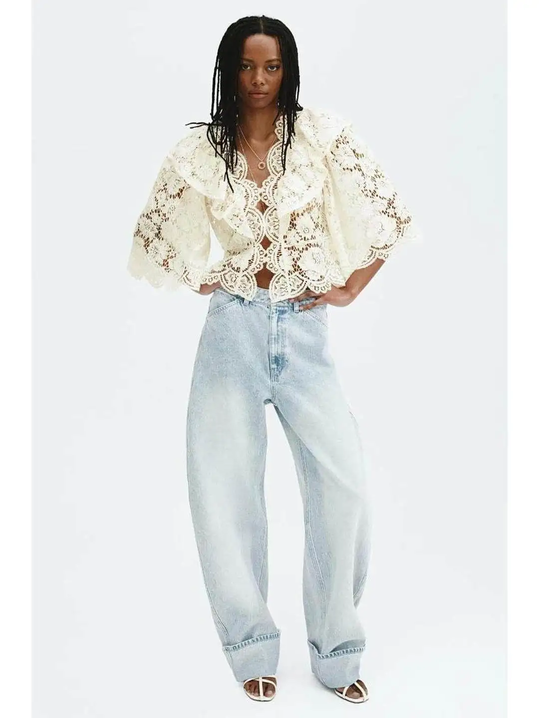 Casual Style Short Lace Blouse V-Neck Seven Sleeve Ruffle Hem Fashionable Summer Top Women's Straight Cut Breathable Skin-Fri...
Casual Style Short Lace Blouse V-Neck Seven Sleeve Ruffle Hem Fashionable Summer Top Women's Straight Cut Breathable Skin-Fri...