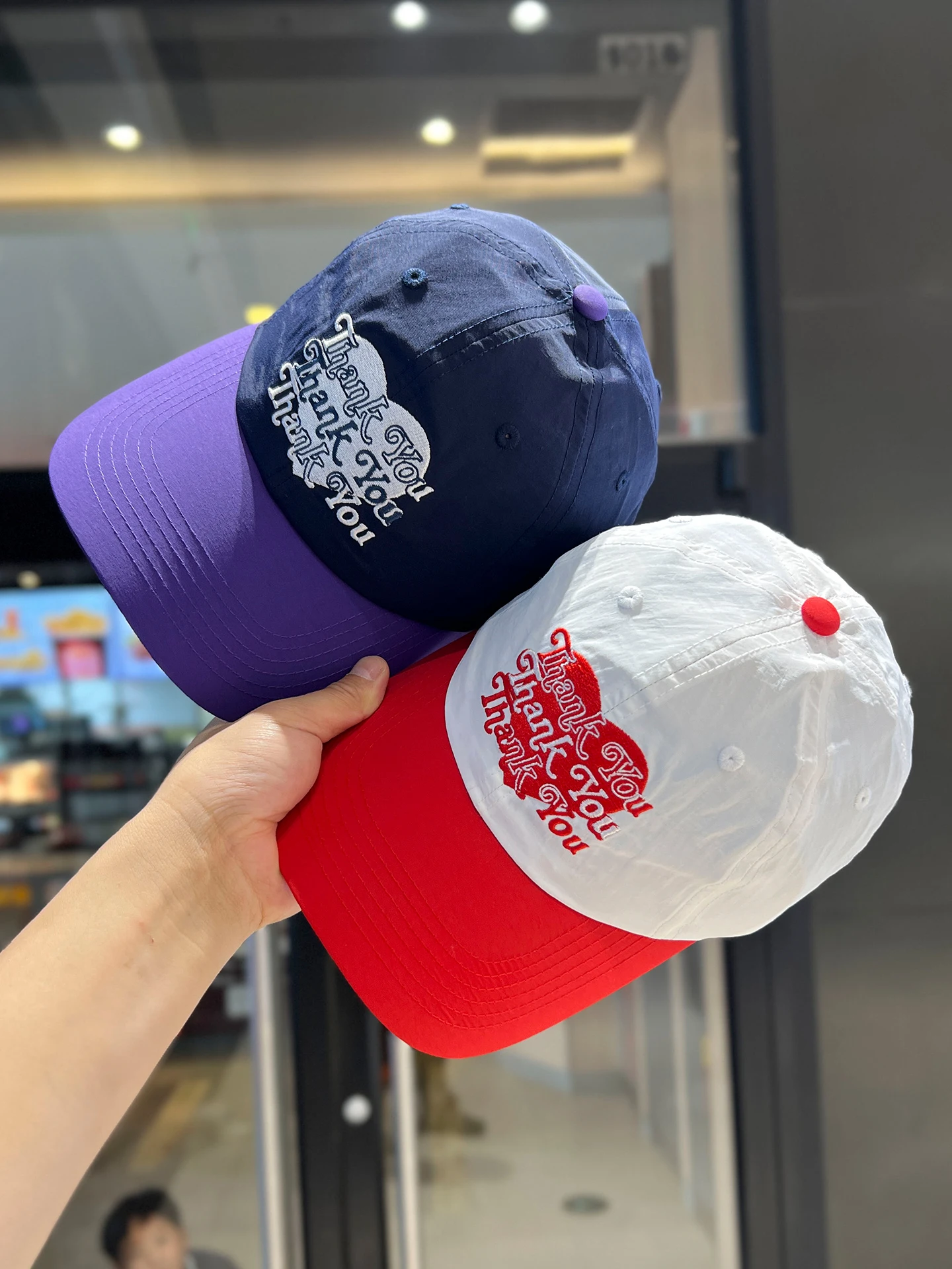 Letter embroidery baseball cap men's and women's outdoor sports visor summer quick-drying cap
Letter embroidery baseball cap men's and women's outdoor sports visor summer quick-drying cap