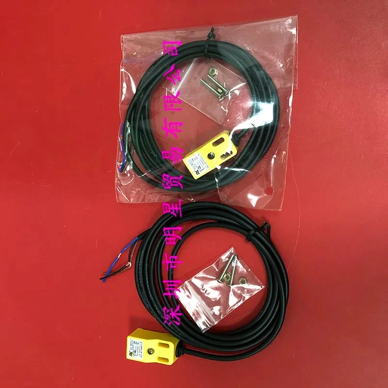 RA-1805NO proximity sensor original genuine spot Taiwan Ruisheng RC proximity switch
RA-1805NO proximity sensor original genuine spot Taiwan Ruisheng RC proximity switch