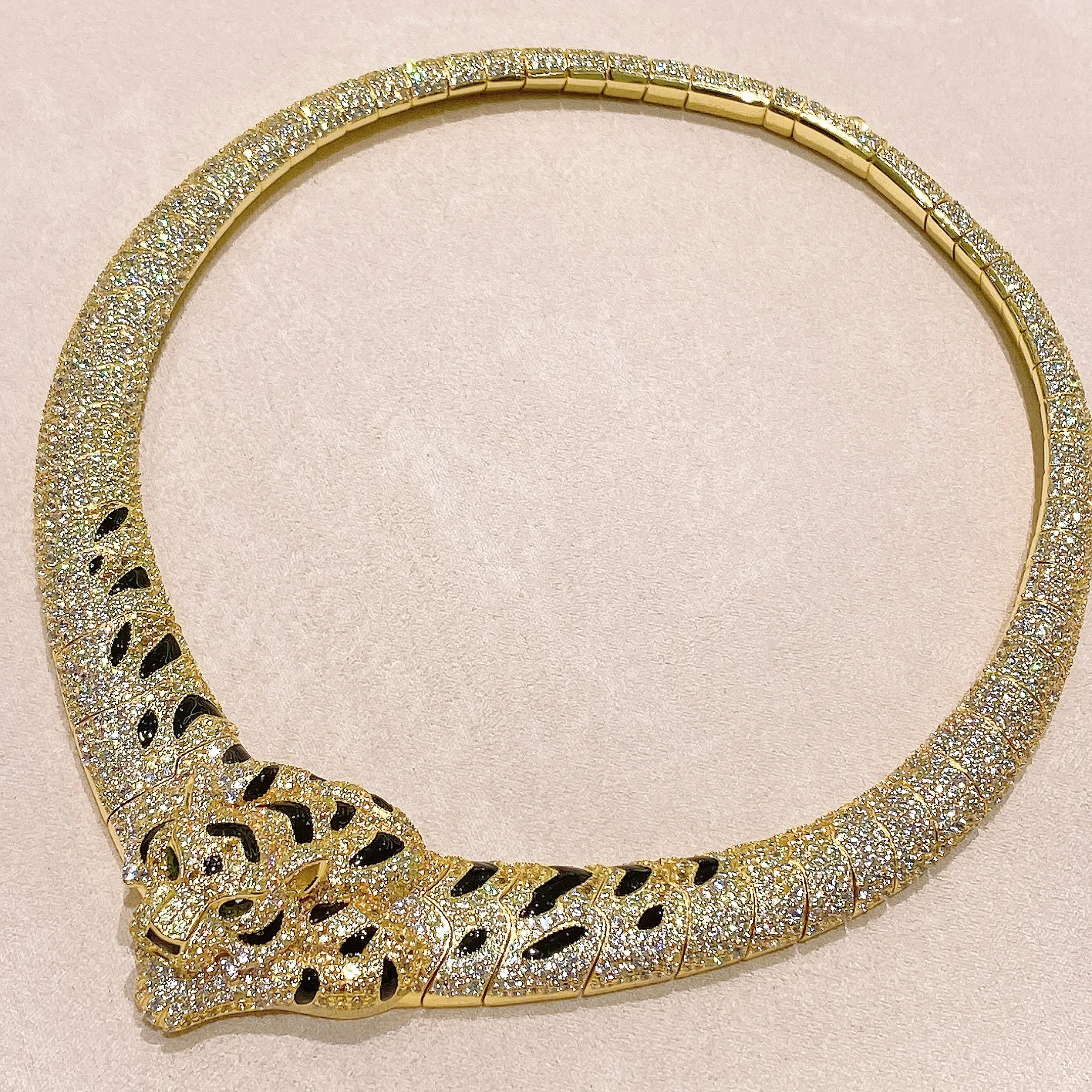 Luxury Gold Plated Full Zircon Choker Necklace For Women Black Spot Panther Silver Necklace Argent 925 Necklaces Leopard Jewelry
Luxury Gold Plated Full Zircon Choker Necklace For Women Black Spot Panther Silver Necklace Argent 925 Necklaces Leopard Jewelry