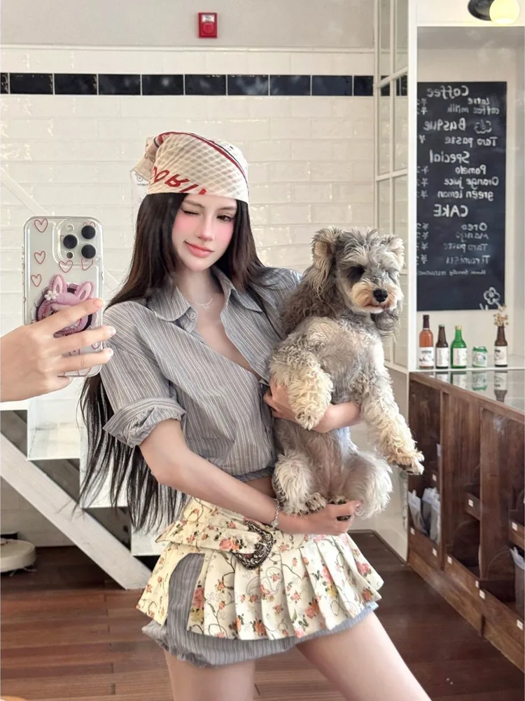 Sweet Pure Desire Fashionable Spicy Girl Striped Shirt Top High Waist Pleated Short Skirt Two Piece Set Women Summer New Style
Sweet Pure Desire Fashionable Spicy Girl Striped Shirt Top High Waist Pleated Short Skirt Two Piece Set Women Summer New Style