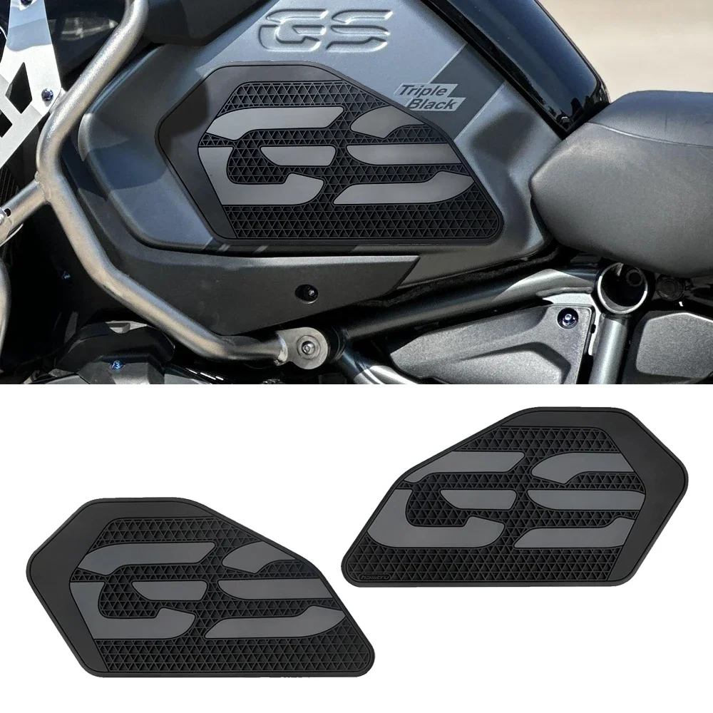 Motorcycle Tank Pad Knee Grip for BMW R1200GS 2014-2018 / R1250GS ADV 2019-2022 Scratch decoration
Motorcycle Tank Pad Knee Grip for BMW R1200GS 2014-2018 / R1250GS ADV 2019-2022 Scratch decoration