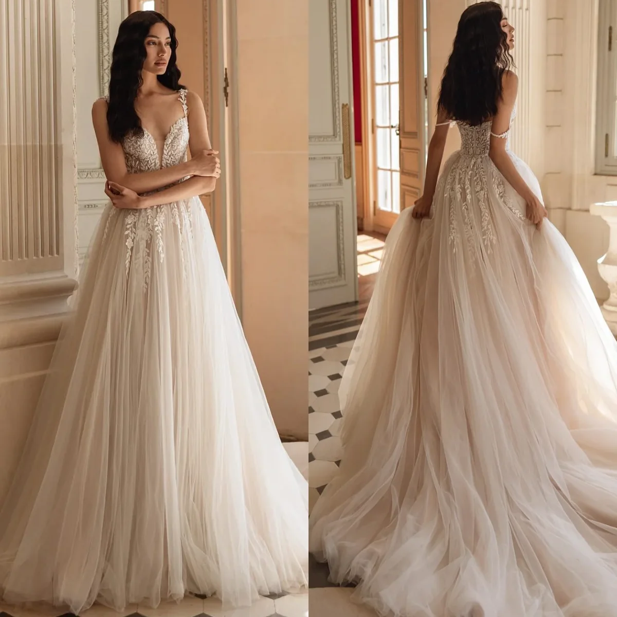 Bohemian A Line Wedding Dresses V Neck Lace Appliqued Customized Boho Bridal Dresses Elegant Tulle Wedding Gowns
Bohemian A Line Wedding Dresses V Neck Lace Appliqued Customized Boho Bridal Dresses Elegant Tulle Wedding Gowns