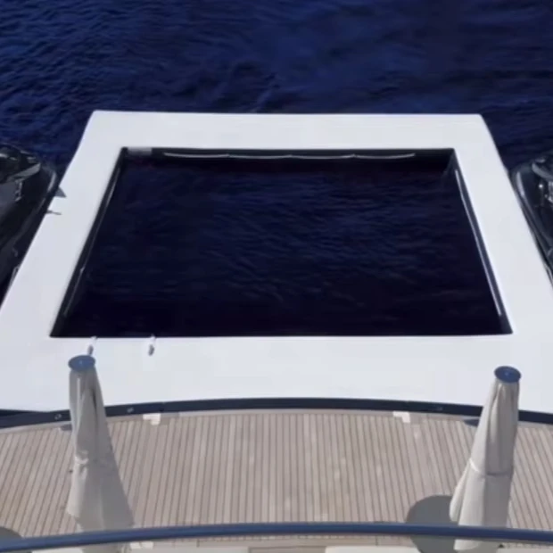 Custom Inflatable Floating Pool Manufacturer Water Ocean Sea Swimming Pool With Net Using in River Lake Ocean
Custom Inflatable Floating Pool Manufacturer Water Ocean Sea Swimming Pool With Net Using in River Lake Ocean