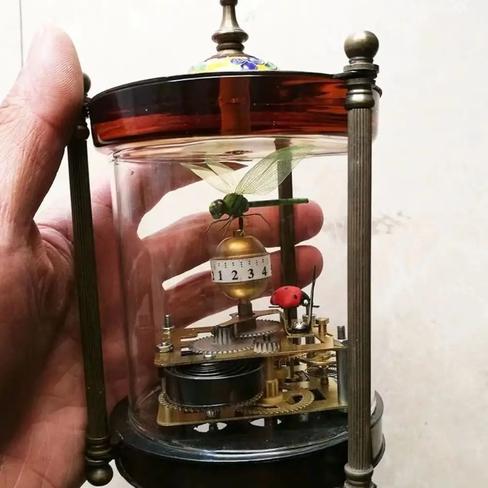 Antique Collection Exquisite Brass Glass Mechanical Clock Home Desktop Decor
Antique Collection Exquisite Brass Glass Mechanical Clock Home Desktop Decor