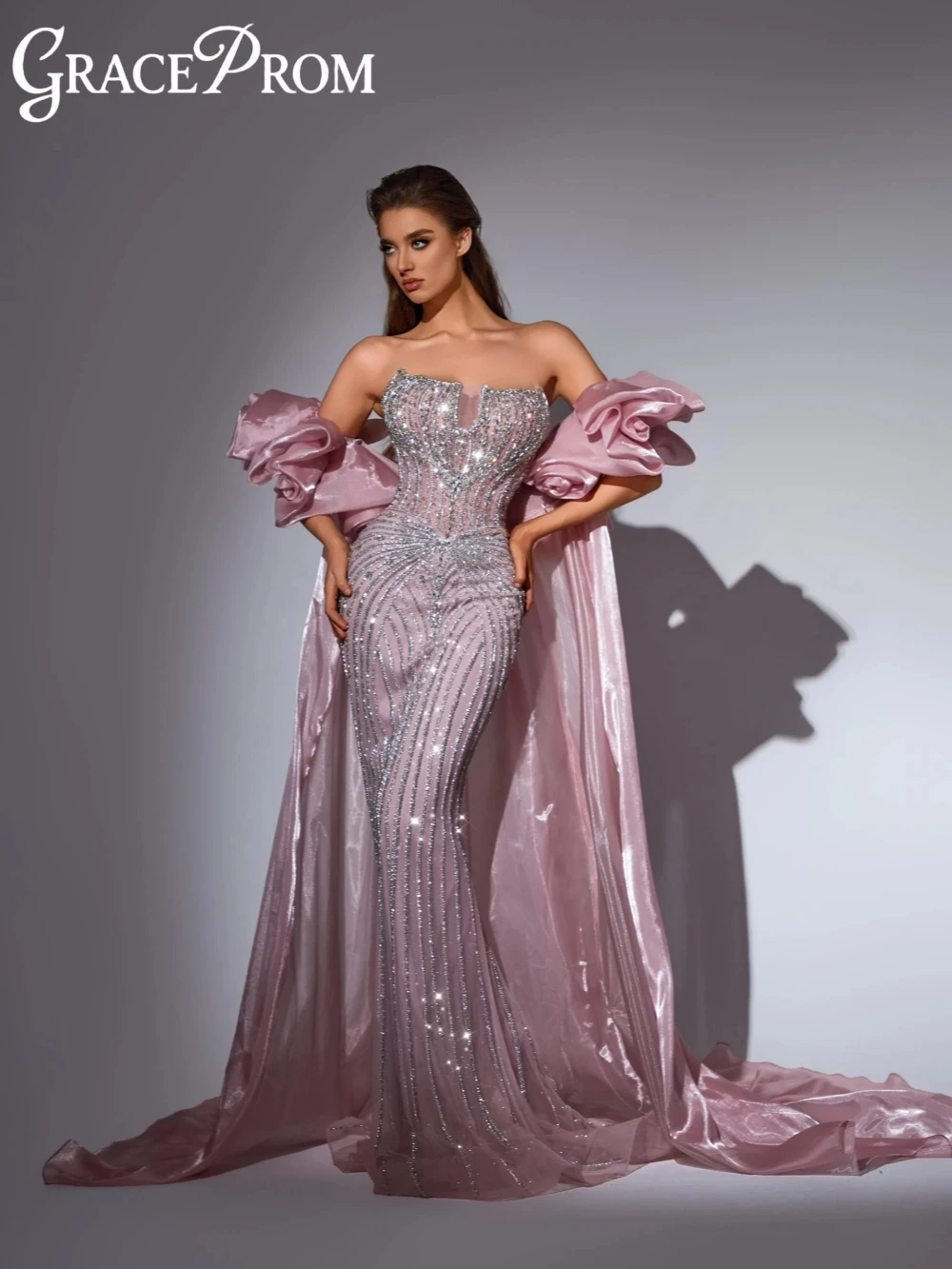 Сверкающее длинное вечернее платье русалки с тяжелыми бисером и шалью, мечтательное свадебное платье без бретелек, роскошные платья для выпускного вечера по индивидуальному заказу
Сверкающее длинное вечернее платье русалки с тяжелыми бисером и шалью, мечтательное свадебное платье без бретелек, роскошные платья для выпускного вечера по индивидуальному заказу