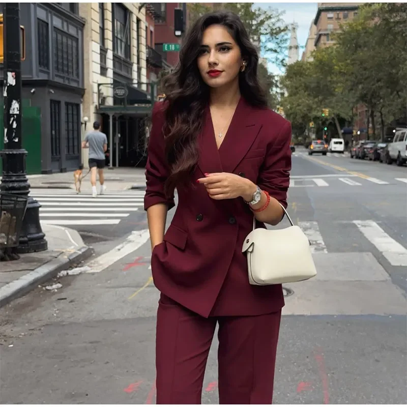Elegant Lapel Button Long Sleeved Women's Suit Jacket Fashion Solid Color Retro Slim Fit Coat 2024 Lady Autumn Chic Streetwear
Elegant Lapel Button Long Sleeved Women's Suit Jacket Fashion Solid Color Retro Slim Fit Coat 2024 Lady Autumn Chic Streetwear