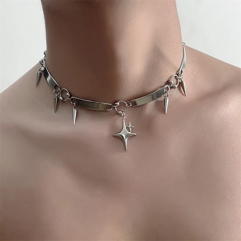 Hiphop Stainless Steel Punk Star Riveted Choker Rock Jewelry Goth Design Sense Spike Cross Star Nose Charm Necklace for Women
Hiphop Stainless Steel Punk Star Riveted Choker Rock Jewelry Goth Design Sense Spike Cross Star Nose Charm Necklace for Women