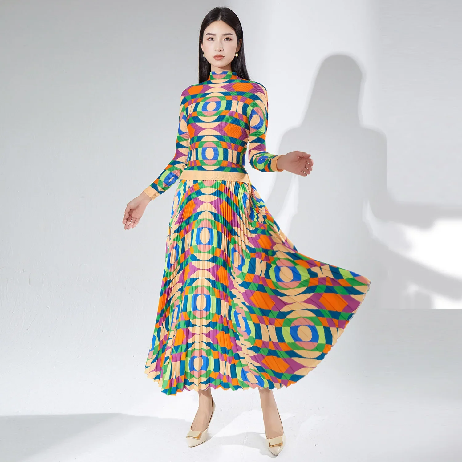 Miyake Women's 2-piece Set Cross Pleated Print Slim Long-sleeved Top + Temperament Half-body Skirt Two-piece Set 2024 Winter New
Miyake Women's 2-piece Set Cross Pleated Print Slim Long-sleeved Top + Temperament Half-body Skirt Two-piece Set 2024 Winter New