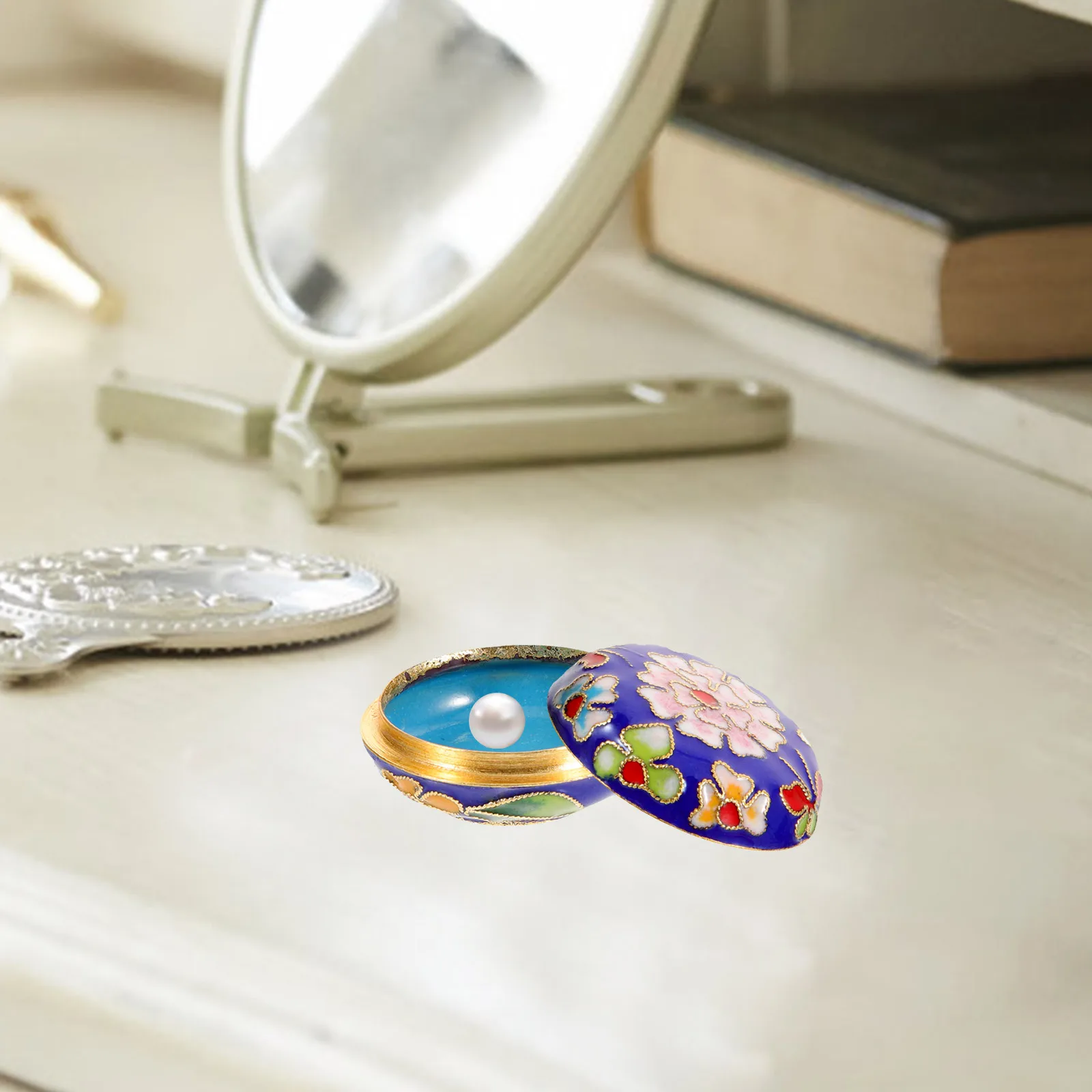 Small Jewelry Box Chinese Style Exquisite Pattern Round Case Lid Design Earrings Rings Pendants Storage Display
Small Jewelry Box Chinese Style Exquisite Pattern Round Case Lid Design Earrings Rings Pendants Storage Display