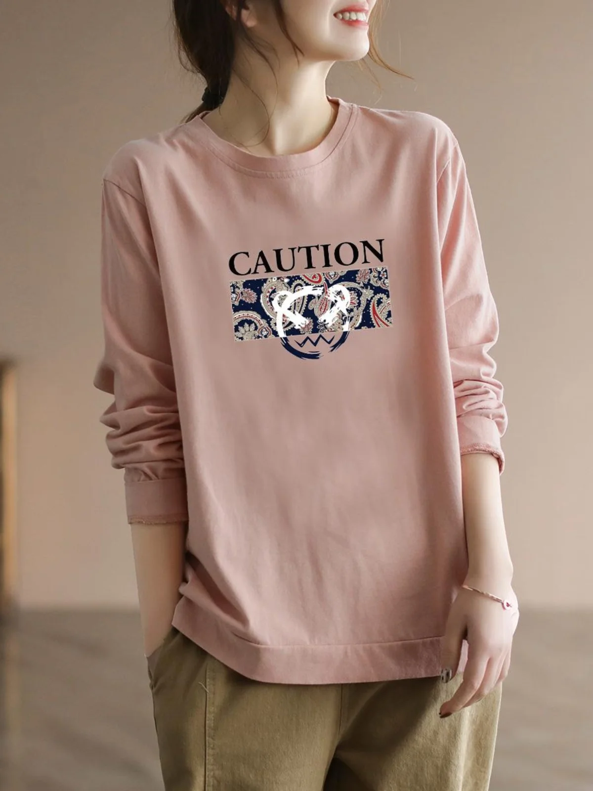 100% Pure Cotton Base Shirt Spring Autumn Loose Slimming Print Large Size Inner Wear Top Comfortable Commute Style Long Sleev...
100% Pure Cotton Base Shirt Spring Autumn Loose Slimming Print Large Size Inner Wear Top Comfortable Commute Style Long Sleev...