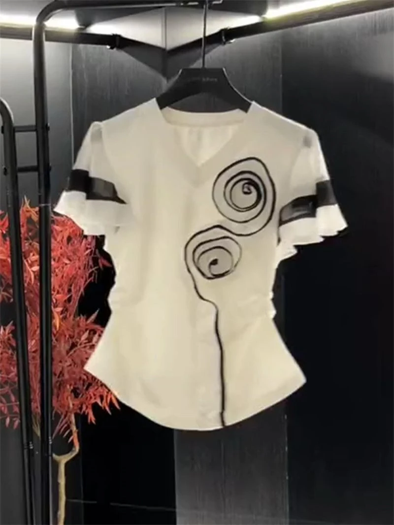 Fashion Simple V-neck 3D Flower T-shirt for Women 2025 Summer New White Tops Mujer Y2k Short Sleeve Slim Waist Tee Shirt
Fashion Simple V-neck 3D Flower T-shirt for Women 2025 Summer New White Tops Mujer Y2k Short Sleeve Slim Waist Tee Shirt