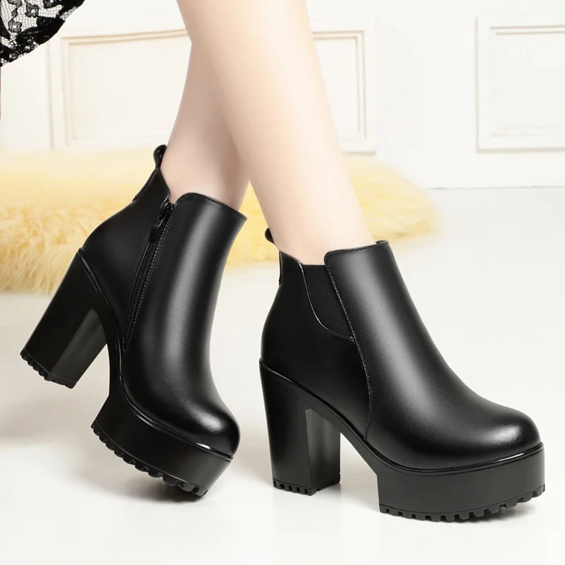 Winter Women's Leather oes High Heel Wool ort Boots Thi Bot Fce Lined Cotton Leather oes Middle Age Mom Cotton ...
Winter Women's Leather oes High Heel Wool ort Boots Thi Bot Fce Lined Cotton Leather oes Middle Age Mom Cotton ...