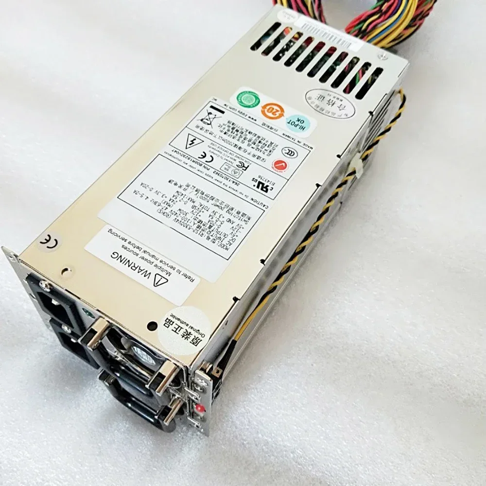 Корпус модуля питания R1S2-5300V4V и высокоэффективный модуль питания сервера P1S-2300V-R 300 Вт
Корпус модуля питания R1S2-5300V4V и высокоэффективный модуль питания сервера P1S-2300V-R 300 Вт