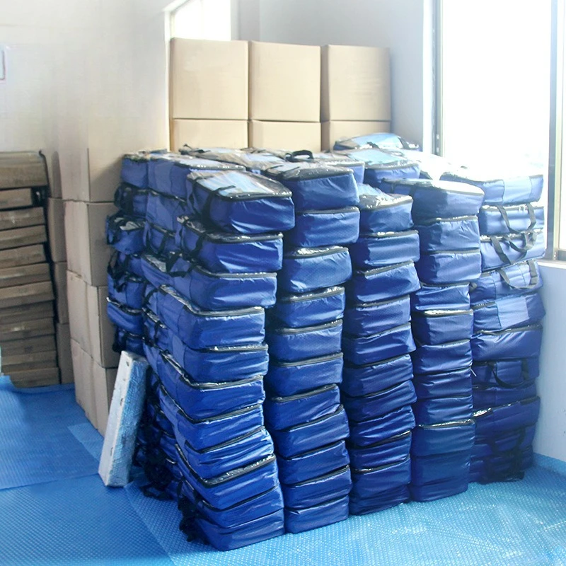 Pool cover, dust-proof, thermal insulation and UV protection can match the pool shape.
Pool cover, dust-proof, thermal insulation and UV protection can match the pool shape.