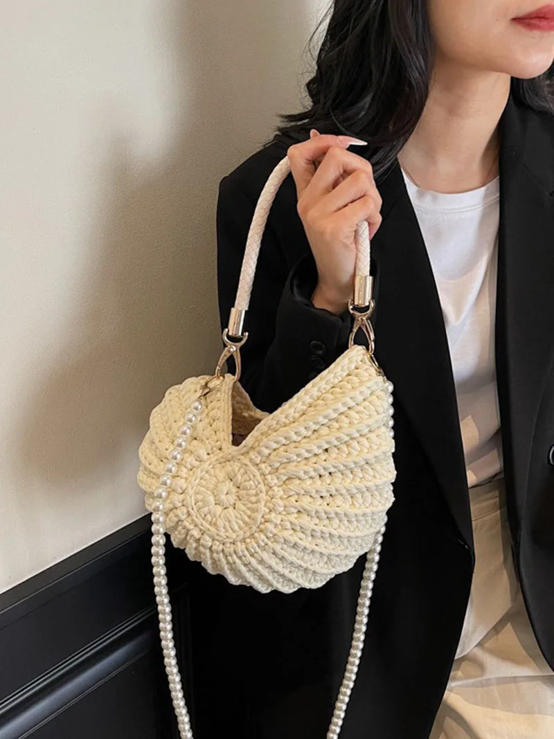 Creative Conch Shaped Crochet Women Shoulde Bags Funny Cute Pearls Chains Handmade Weave Crossbody Bag Novelty Small Handbags
Creative Conch Shaped Crochet Women Shoulde Bags Funny Cute Pearls Chains Handmade Weave Crossbody Bag Novelty Small Handbags