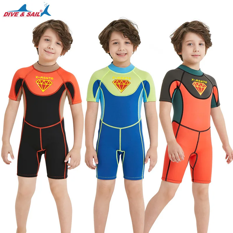New children's diving suit middle and primary children's one-piece thickened warm snorkeling surfing swimsuit student swimsuit
New children's diving suit middle and primary children's one-piece thickened warm snorkeling surfing swimsuit student swimsuit