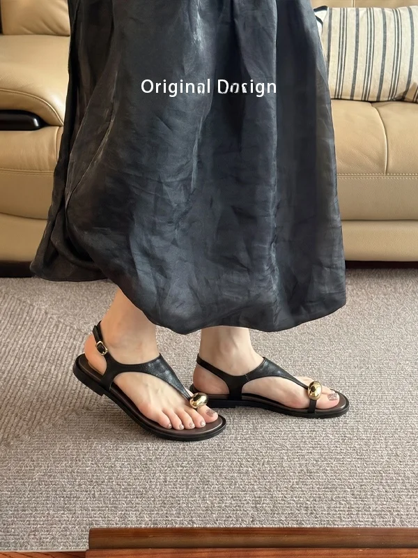 Leather Version Roman Style Sandals Women's Summer New Slip-On Flat Comfortable Toe Cover Beach Shoes Casual Roman Sandals
Leather Version Roman Style Sandals Women's Summer New Slip-On Flat Comfortable Toe Cover Beach Shoes Casual Roman Sandals