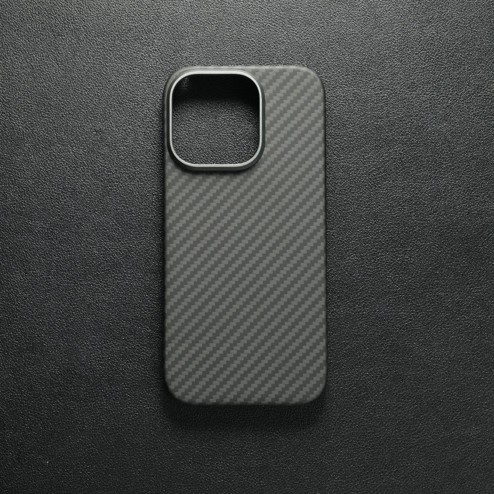 For iPhone 16 16 Pro 16 Pro Max Aramid Carbon Fiber Case Really Carbon Fiber Magnetic Cover Case for Wireless Charger
For iPhone 16 16 Pro 16 Pro Max Aramid Carbon Fiber Case Really Carbon Fiber Magnetic Cover Case for Wireless Charger