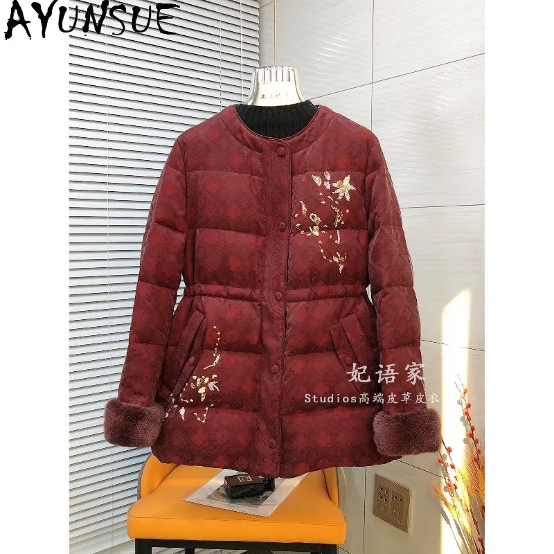 AYUNSUE Women's Goose Down Jackets Mid-length Women Winter Coats Fashion Mink Fur Cuff Outerwears Woman Clothes 2026 Ropa Mujer
AYUNSUE Women's Goose Down Jackets Mid-length Women Winter Coats Fashion Mink Fur Cuff Outerwears Woman Clothes 2026 Ropa Mujer