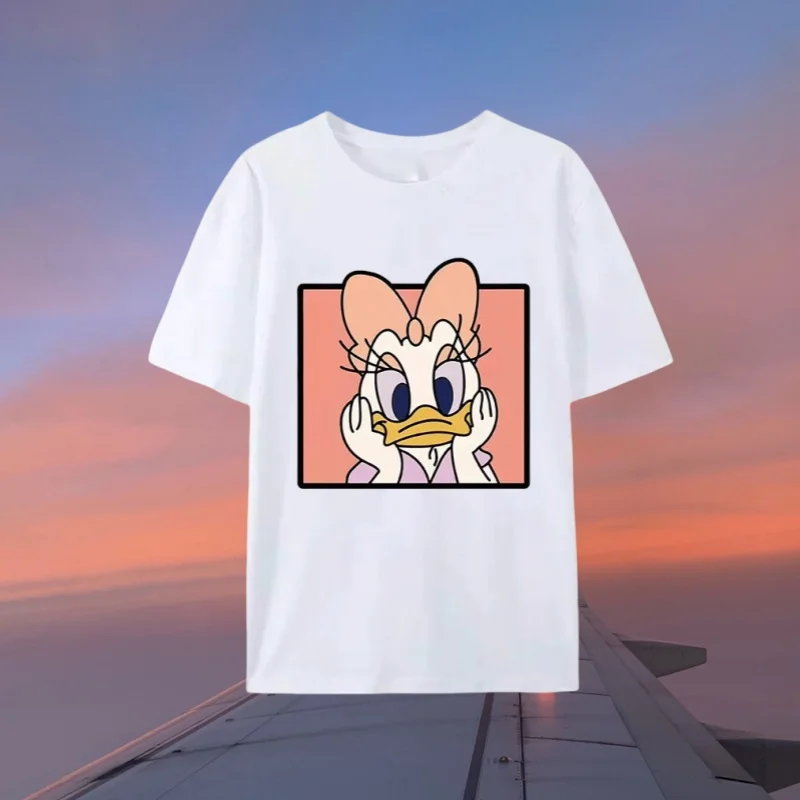 MOTO-2025 Disney Donald Duck, летняя модная уличная футболка для пар с принтом для мальчиков и девочек, спортивный стиль
MOTO-2025 Disney Donald Duck, летняя модная уличная футболка для пар с принтом для мальчиков и девочек, спортивный стиль