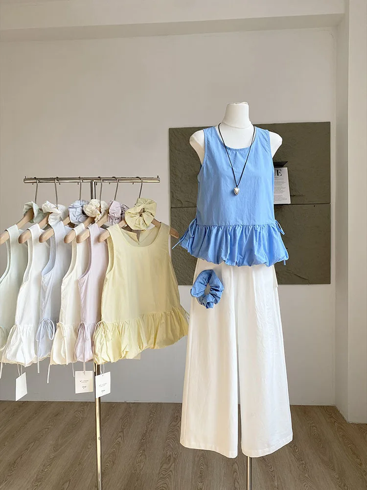 "2025 Summer New French Sweet Ruffle Tank Top With Hairband leisure and fashionable versatile top loose and comfortable"
"2025 Summer New French Sweet Ruffle Tank Top With Hairband leisure and fashionable versatile top loose and comfortable"