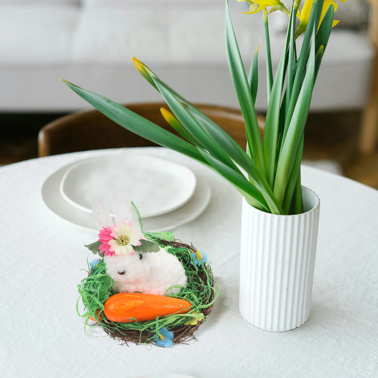 Adorable Easter Carrot Bunny Decoration Handwoven Figurine Tabletop Centerpiece Desktop Ornament Craft Rabbit Statue
Adorable Easter Carrot Bunny Decoration Handwoven Figurine Tabletop Centerpiece Desktop Ornament Craft Rabbit Statue