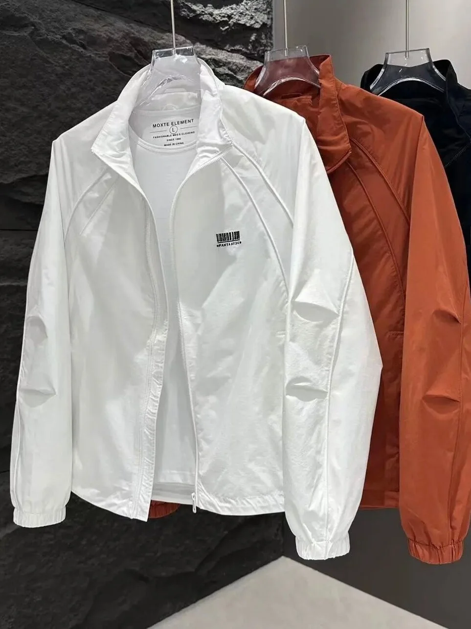 Мужская демисезонная куртка с воротником-стойкой, ветрозащитная, повседневная, модная, молодежная, с длинными рукавами, для всех сезонов
Мужская демисезонная куртка с воротником-стойкой, ветрозащитная, повседневная, модная, молодежная, с длинными рукавами, для всех сезонов