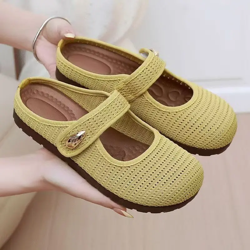 Woman's Summer New Mesh Baotou Flat Sole Slippers Soft Sole Non Slip Breathable Outdoor Half Slippers Loose Walking Slippers
Woman's Summer New Mesh Baotou Flat Sole Slippers Soft Sole Non Slip Breathable Outdoor Half Slippers Loose Walking Slippers