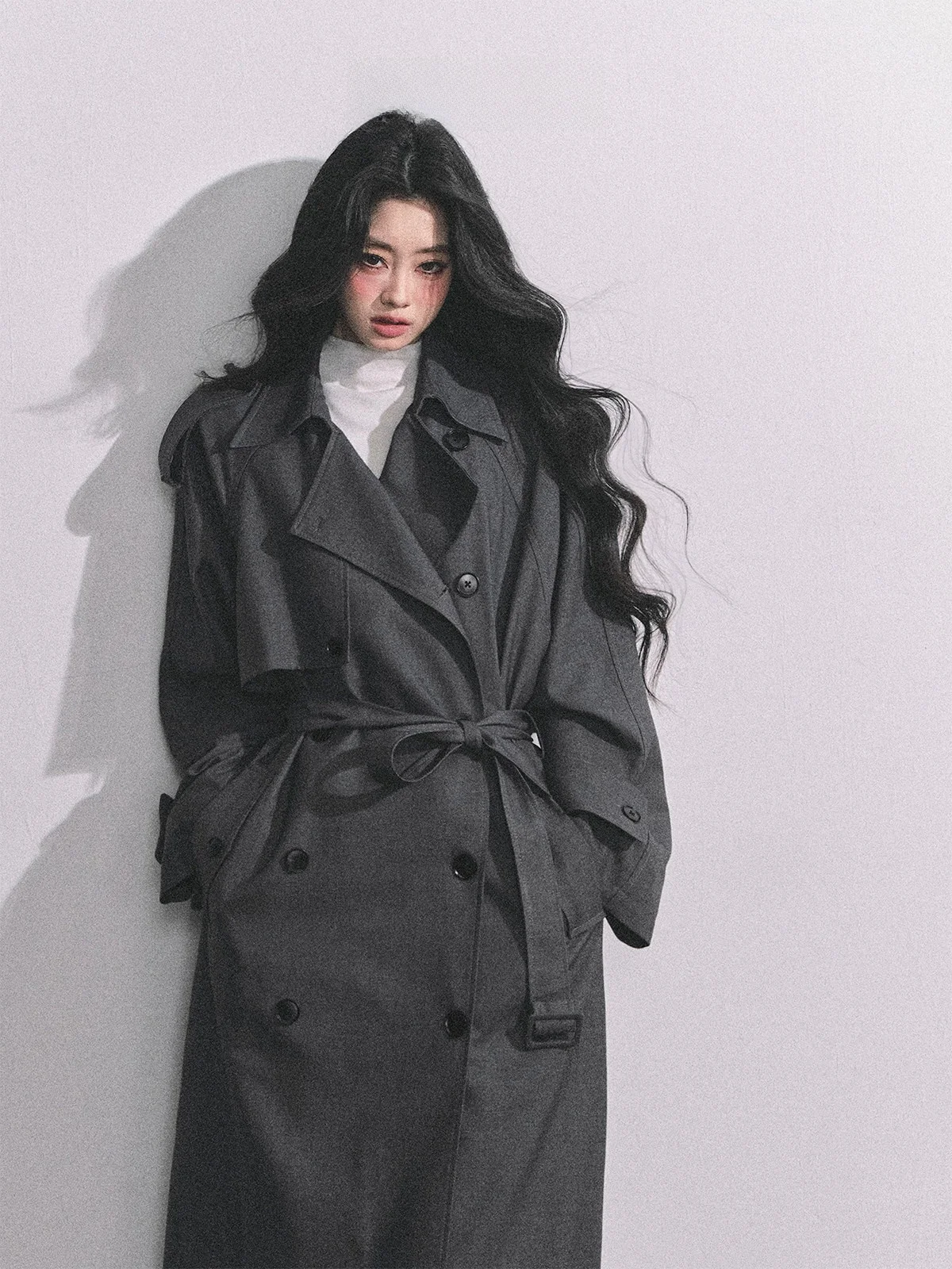 Aomalm Women's Loose Suit Style Coat Show Field Autumn Winter Long Coat Double Button Polyester Blend Fashionable Outerwear
Aomalm Women's Loose Suit Style Coat Show Field Autumn Winter Long Coat Double Button Polyester Blend Fashionable Outerwear