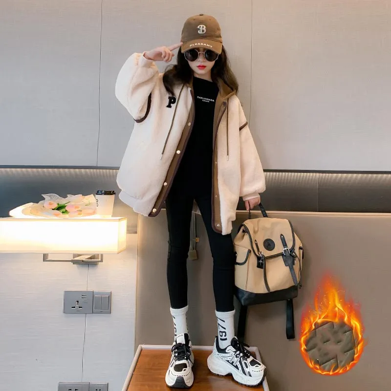 Korean Winter Junior Girl Outwear Thicken Plus Velvet Teenager Girl Jacket Hooded Letter Children Girl Fake Two Pieces Coat
Korean Winter Junior Girl Outwear Thicken Plus Velvet Teenager Girl Jacket Hooded Letter Children Girl Fake Two Pieces Coat