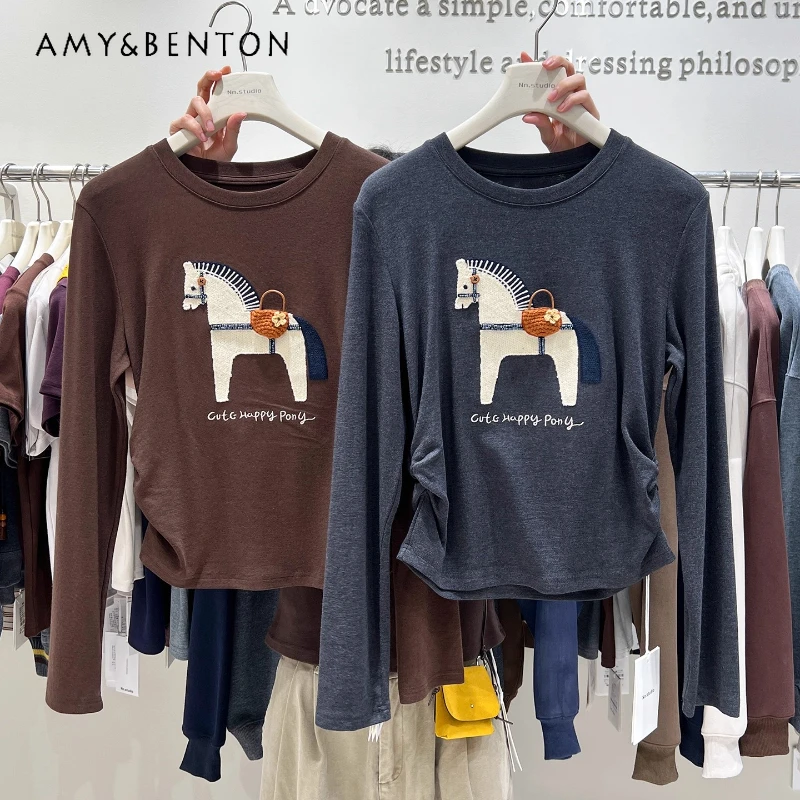 Regular Shoulder Long Sleeves T-shirts Ladies 2025 Autumn Winter Cartoon Embroidery Waist Slim Fit Bottoming Shirt Top Pullover
Regular Shoulder Long Sleeves T-shirts Ladies 2025 Autumn Winter Cartoon Embroidery Waist Slim Fit Bottoming Shirt Top Pullover