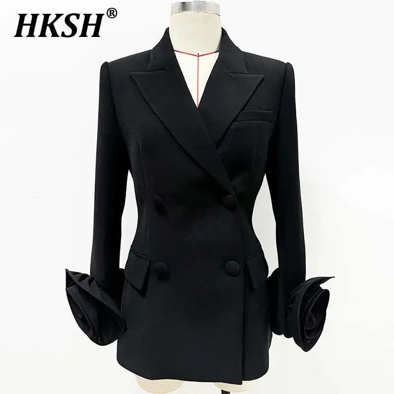 HKSH 2025 Весеннее новое женское пальто Tide Dark Star Fashion Cuff с 3D цветочным украшением, двубортное пальто, облегающий костюм Y2K, куртка HK4242
HKSH 2025 Весеннее новое женское пальто Tide Dark Star Fashion Cuff с 3D цветочным украшением, двубортное пальто, облегающий костюм Y2K, куртка HK4242