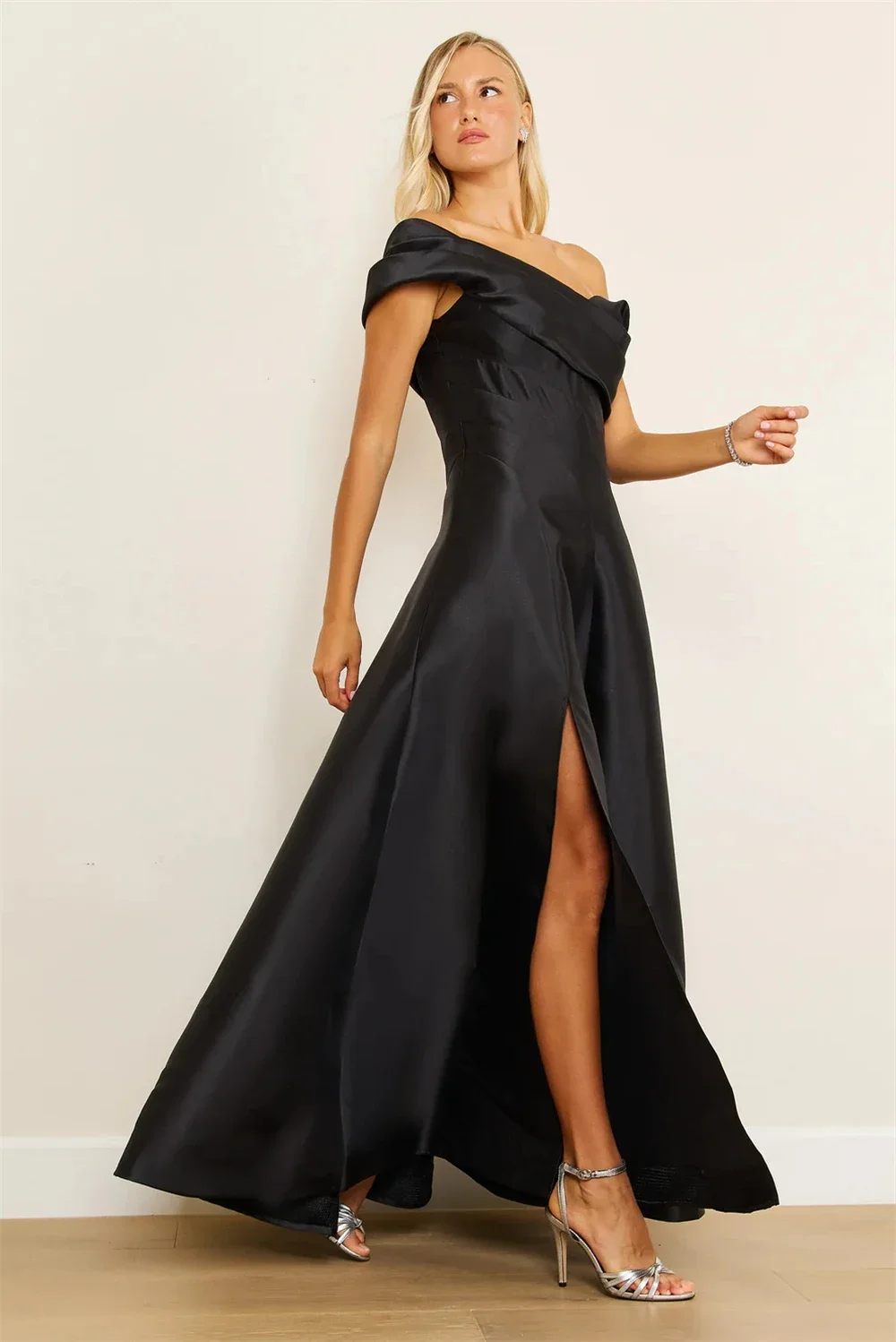 Sexy Black One Shoulder Long Slit Formal Ball Dress And Ankle Evening Dress Special Occasion Evening Dress Customized
Sexy Black One Shoulder Long Slit Formal Ball Dress And Ankle Evening Dress Special Occasion Evening Dress Customized