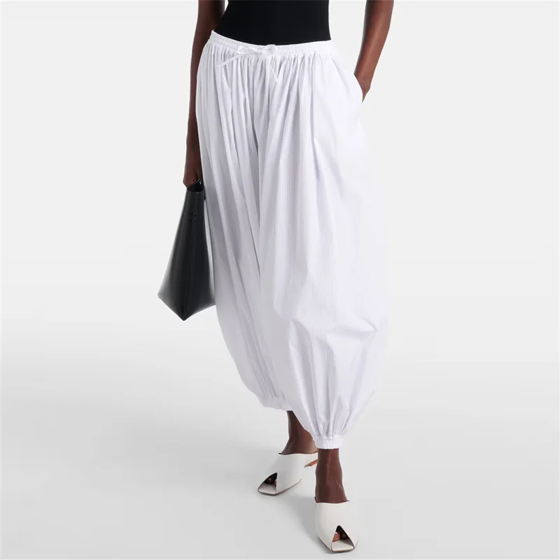 Women's pants New summer 2024 fashion pleated lantern pants Lace up slim bundle foot pants korean popular clothes y2k Trousers
Women's pants New summer 2024 fashion pleated lantern pants Lace up slim bundle foot pants korean popular clothes y2k Trousers