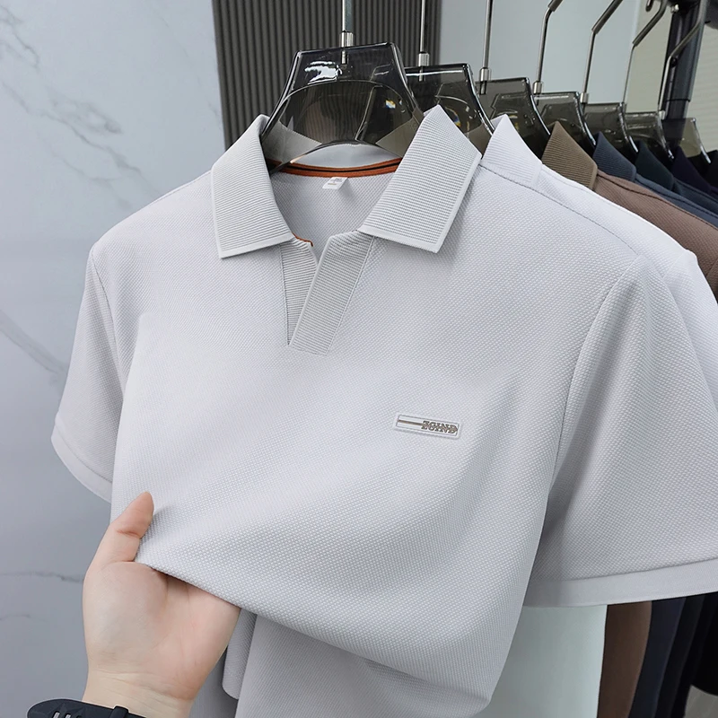 Luxury brand letter embossed short sleeve polo shirt summer men's fashion high-quality skin friendly breathable casual T-shirt
Luxury brand letter embossed short sleeve polo shirt summer men's fashion high-quality skin friendly breathable casual T-shirt